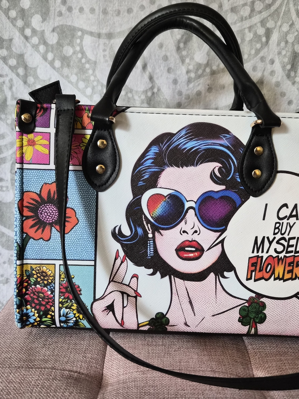 Stylish Pop-Art Floral Graphic Satchel - White Multi
